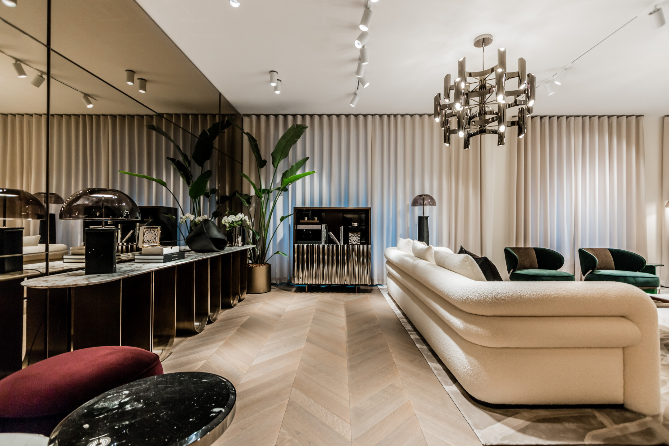 ESM_Cabinet_DriftHigh_F_2