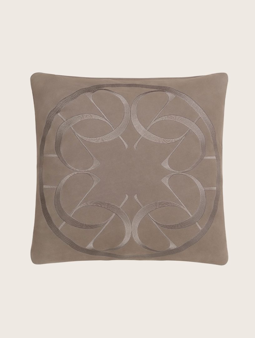 SOLEIL Cushion Image 1